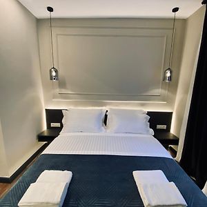 Family Private Bathroom King Room